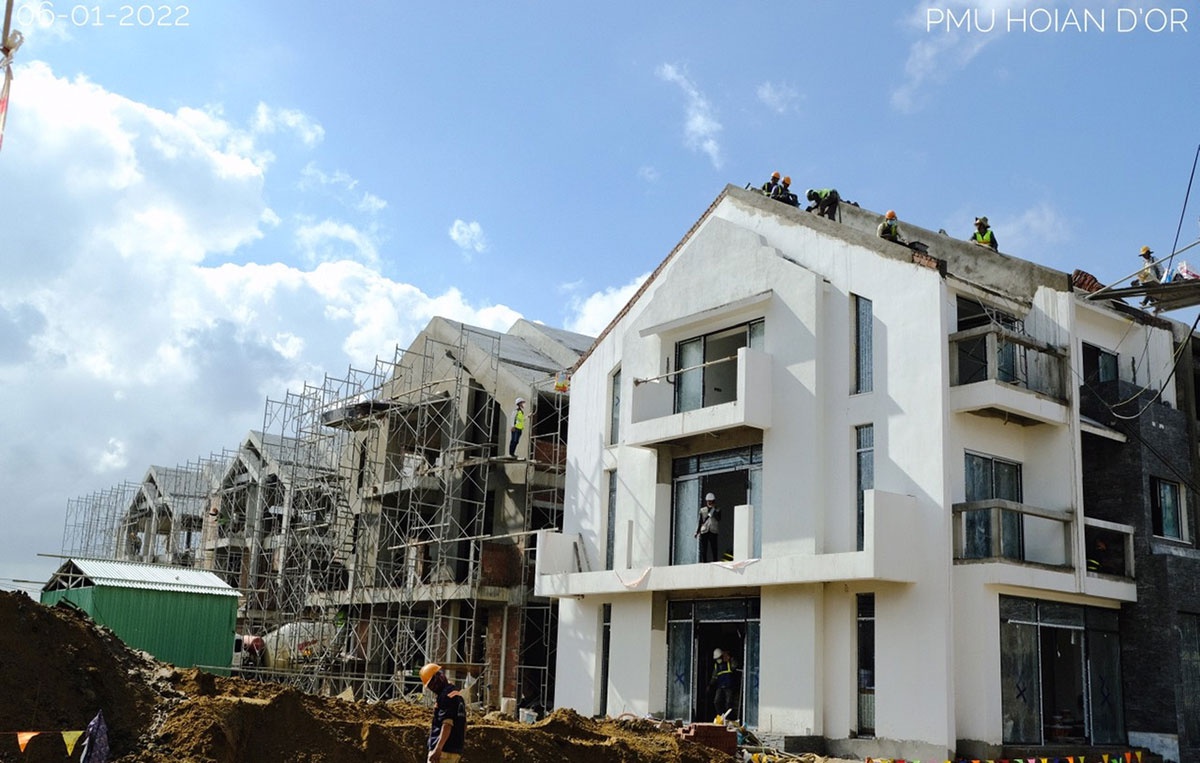 Tiến độ Hoian d’Or: Tốc lực hoàn thiện thô 202 căn shophouse trước tết - ảnh 2