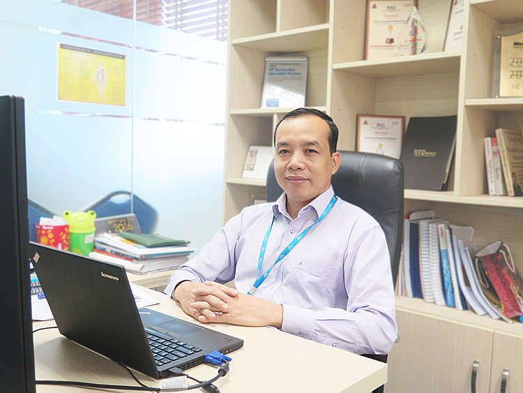 mr-pham-van-trung-1640812458-5795-164081