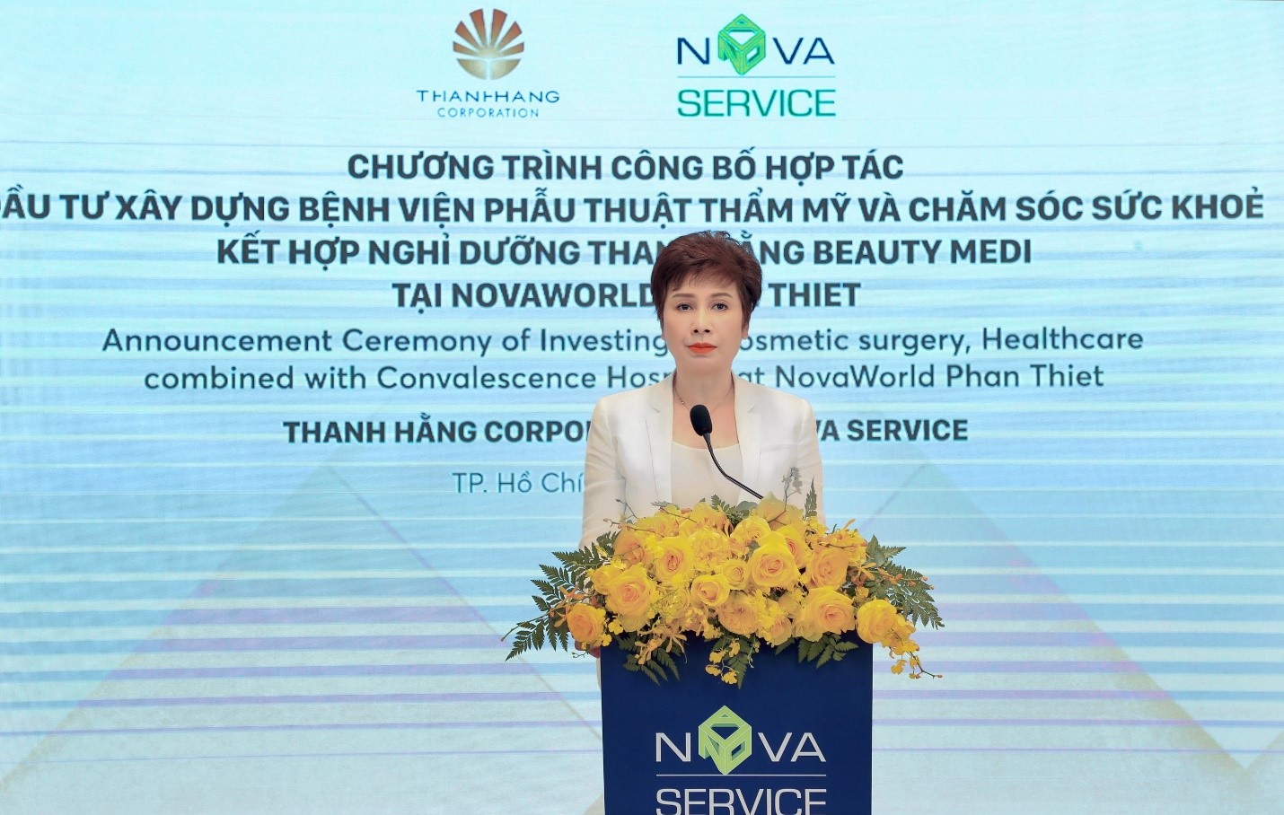 Bà Đặng Thanh Hằng - Chủ tịch Tập đoàn Thanh Hằngphát biểu sau lễ ký kết.