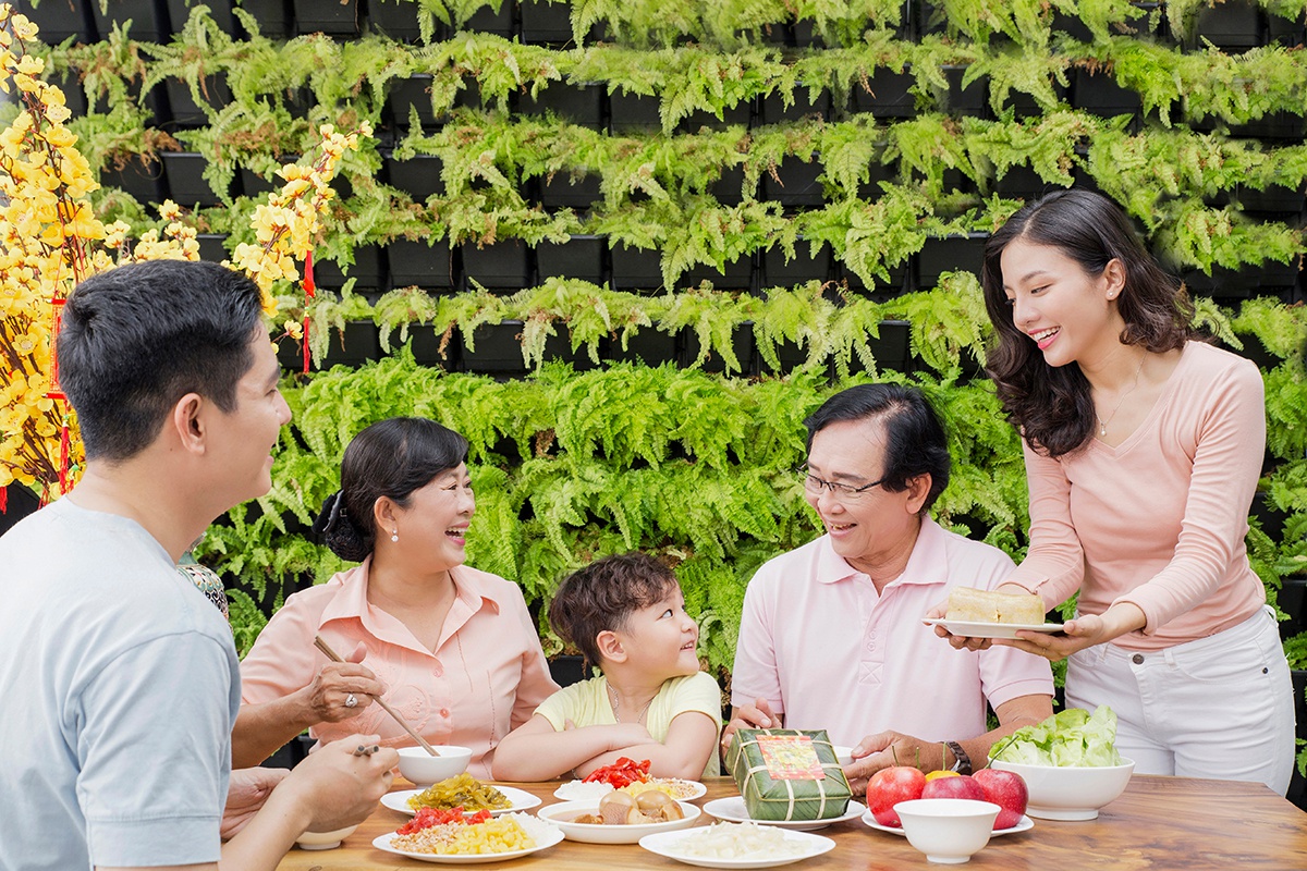 Bí quyết ‘vung tay vừa trán’: Cho Tết vui - ví khỏe! - ảnh 1