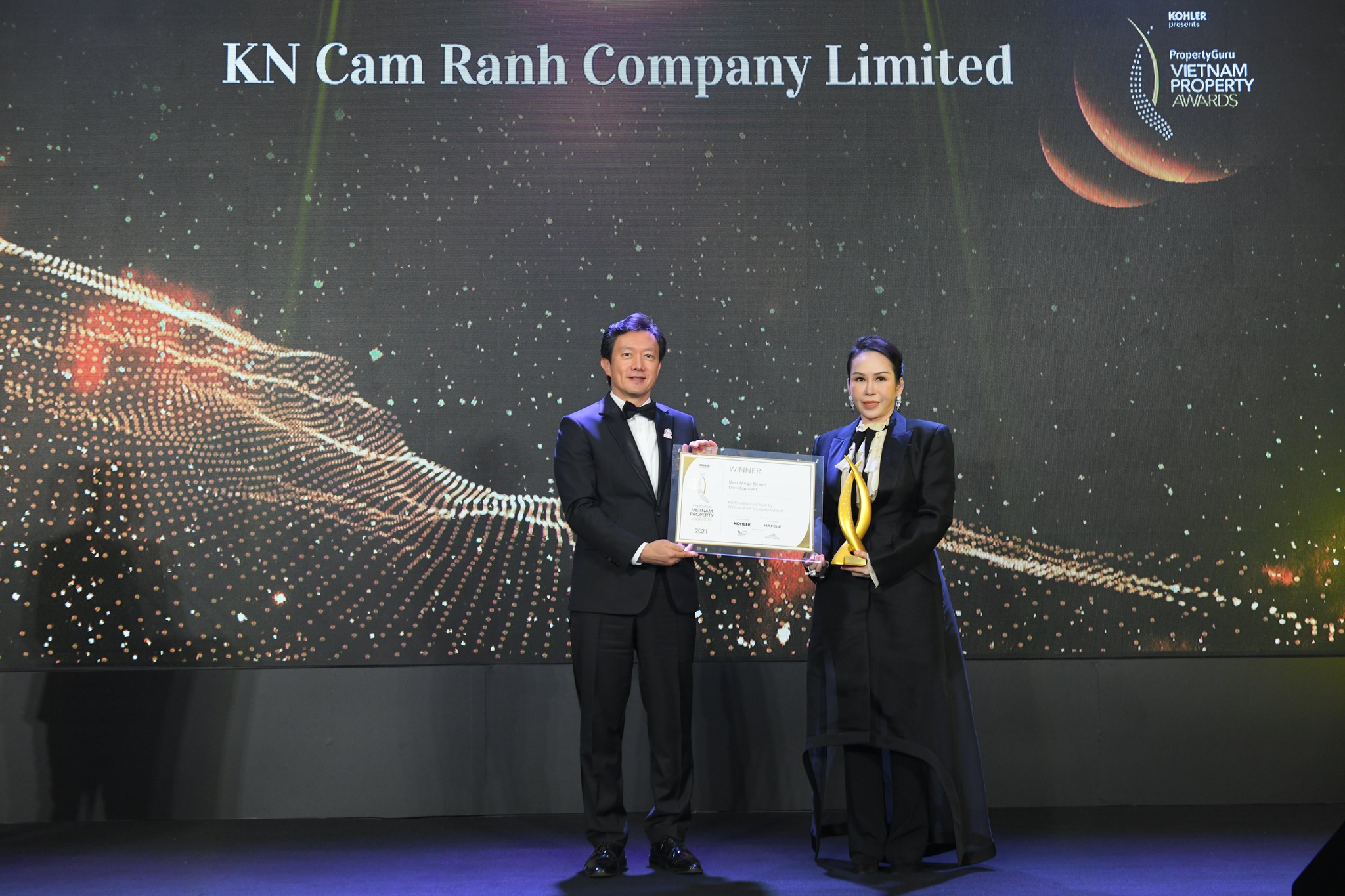 Bà Lê Nữ Thùy Dương - Phó chủ tịch Golf Long Thành được vinh danh tại APEA 2021 - ảnh 2