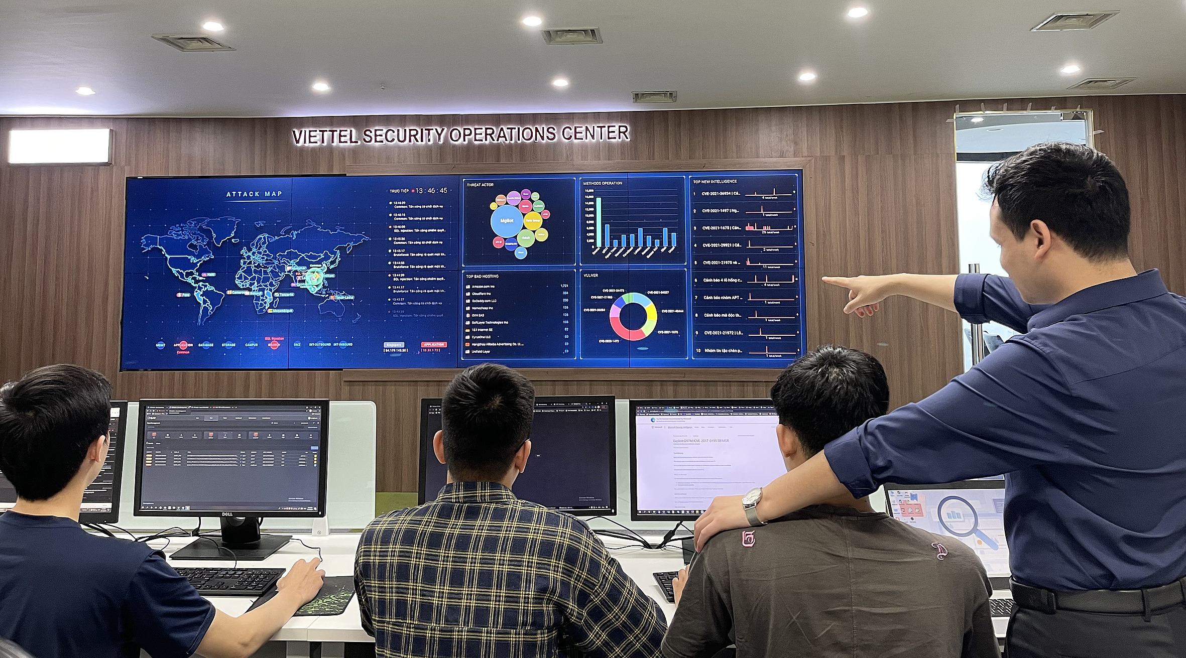 Đội ngũ nhân sự chất lượng cao giúp đơn vị hoạt động hiệu quả hơn. Ảnh: Viettel