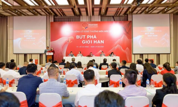 Phát Đạt thay đổi chiến lược để về đích sớm