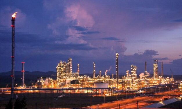 Hoạt động vượt công suất, NMLD Dung Quất góp phần đảm bảo nguồn cung xăng